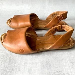 Born Trang Cognac Slip-on Sandals